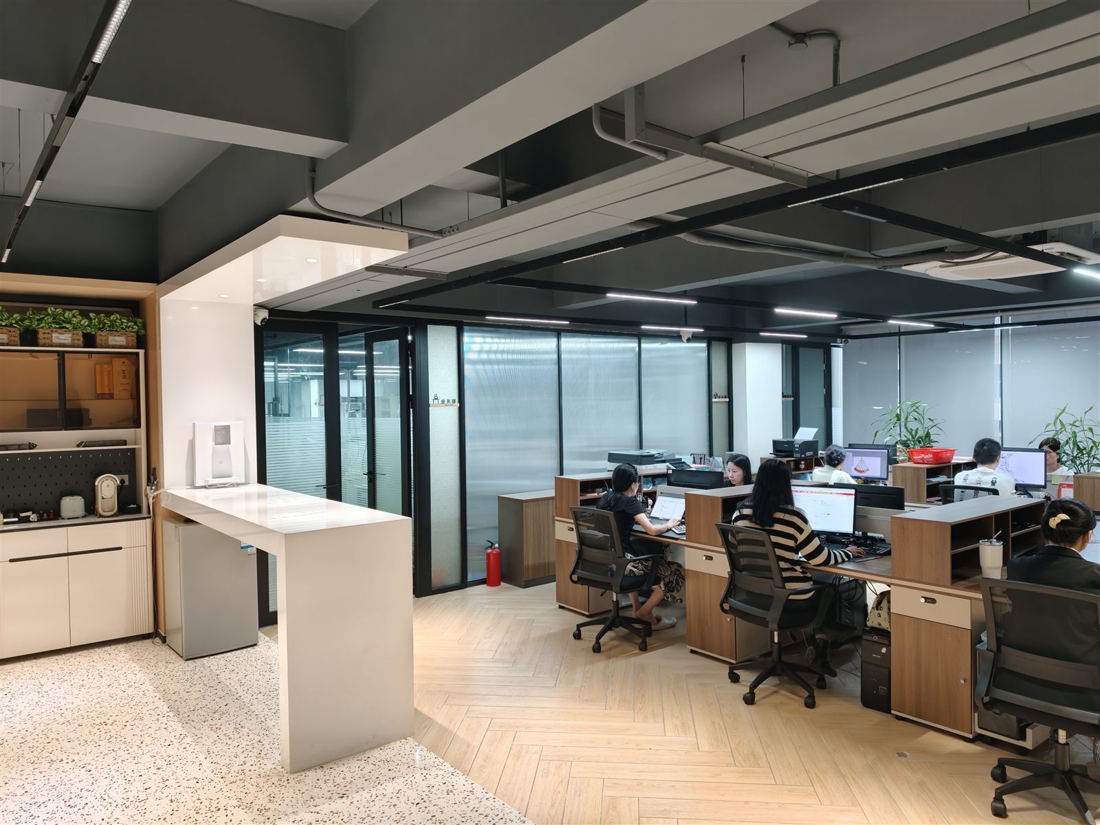 Yu & An jewelry design and private label project office